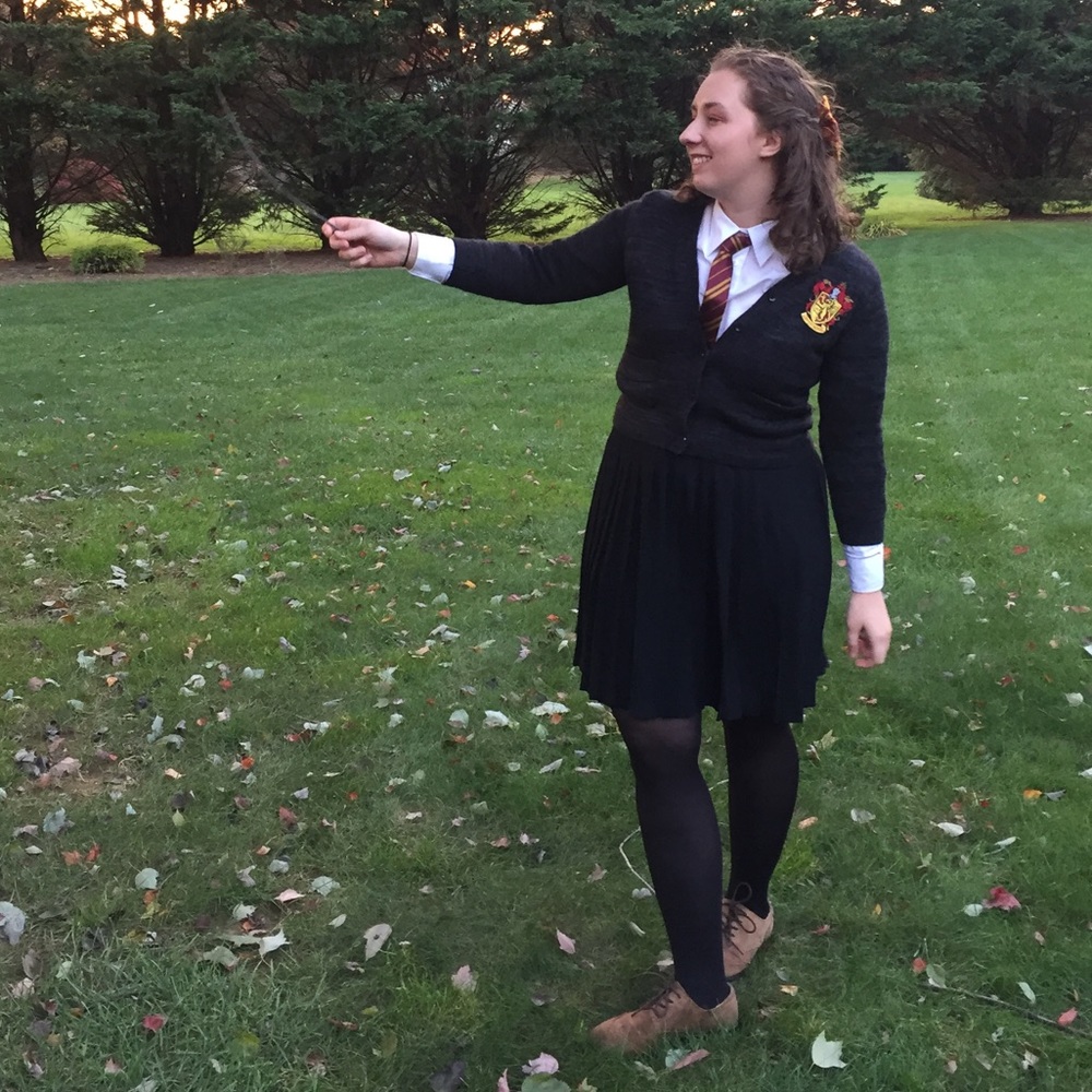 Meet your Posher, Regan